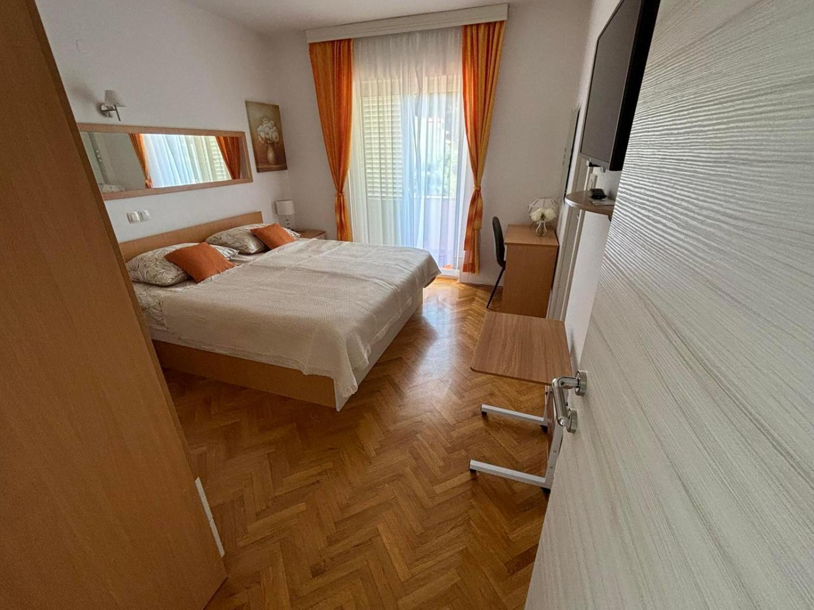 Lili Rab Apartman Rab Town Szoba fotó
