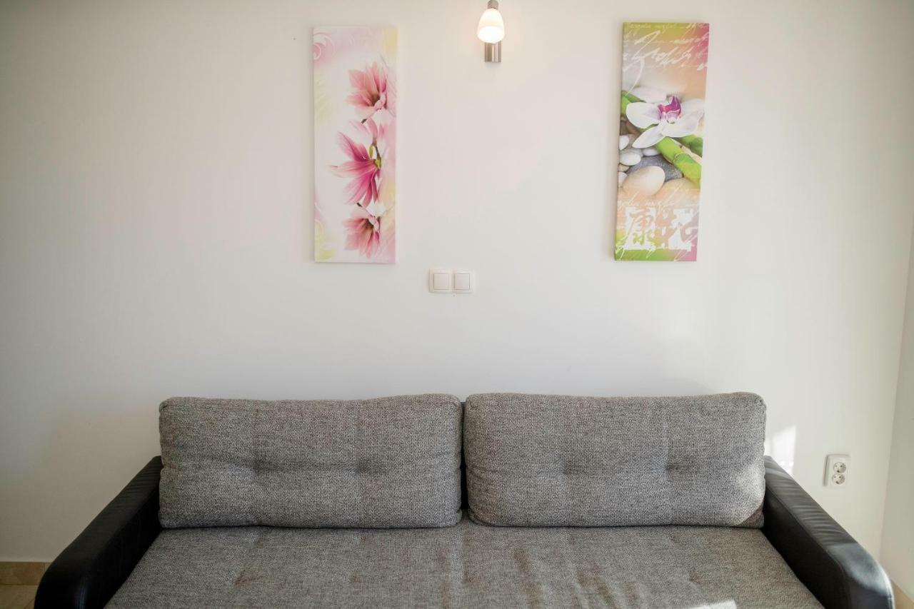 Lili Rab Apartman Rab Town Kültér fotó